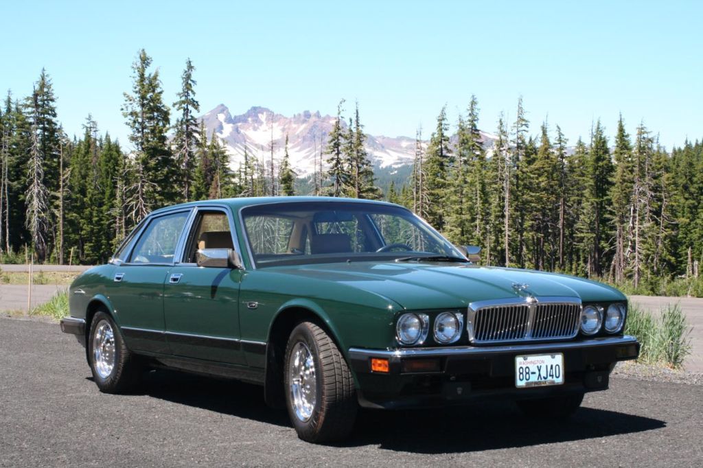 1988 XJ40 British Racing Green