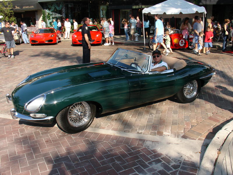 1966 Series I 4.2L Roadster - Golden Sand