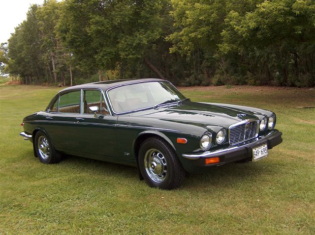  1976 Jaguar XJ12L