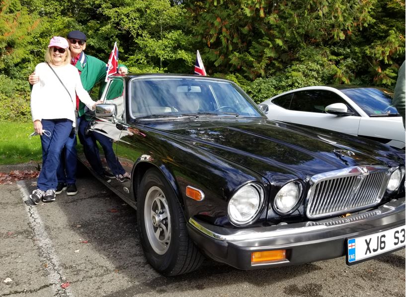 Jim & Carol Sanders with their XJ6.   Thank you Jim for putting together this pleasant drive!