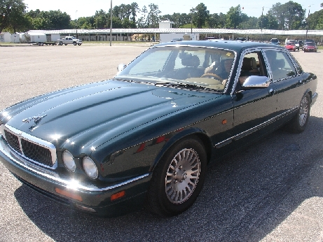 Jaguar Club of Florida - Slalom