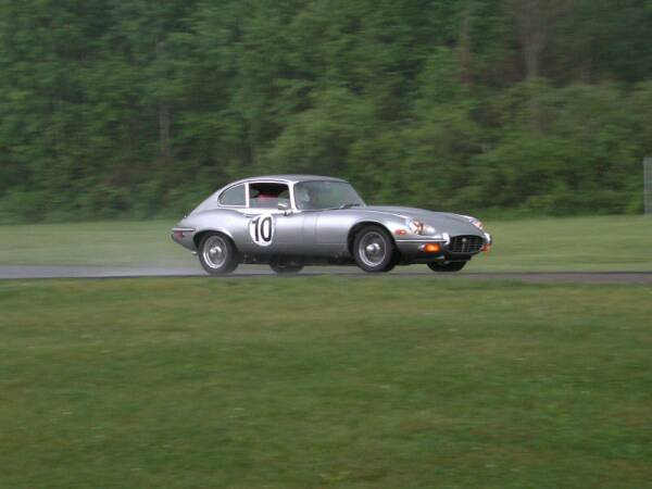 72 E-type FHC at Limerock 2002