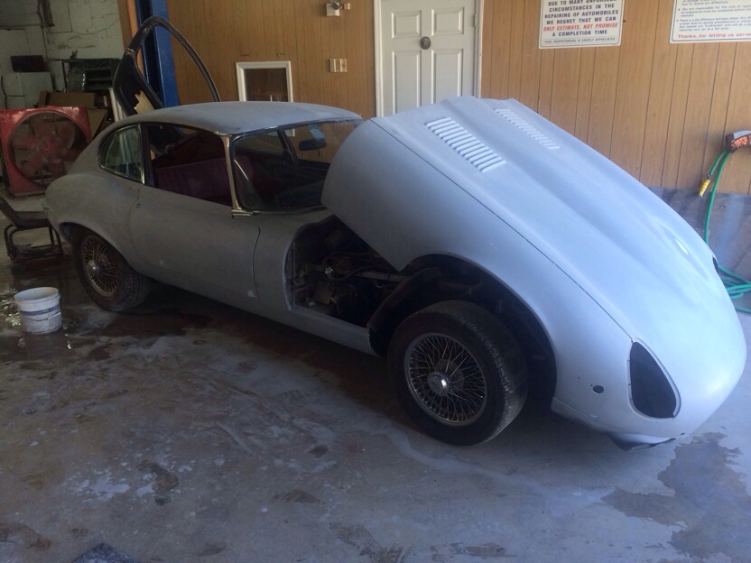 1972 E-type 2+2 restoration