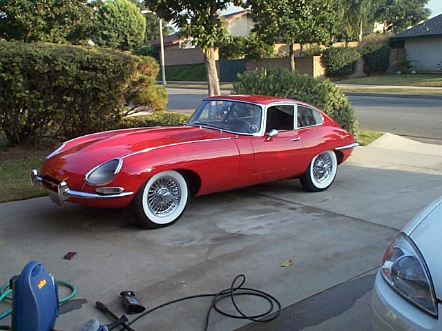 64 E-type coupe